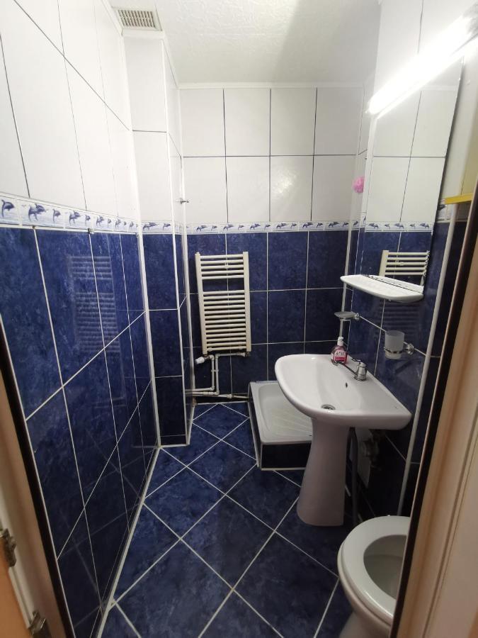 Confortable Cozy Apt ブカレスト エクステリア 写真